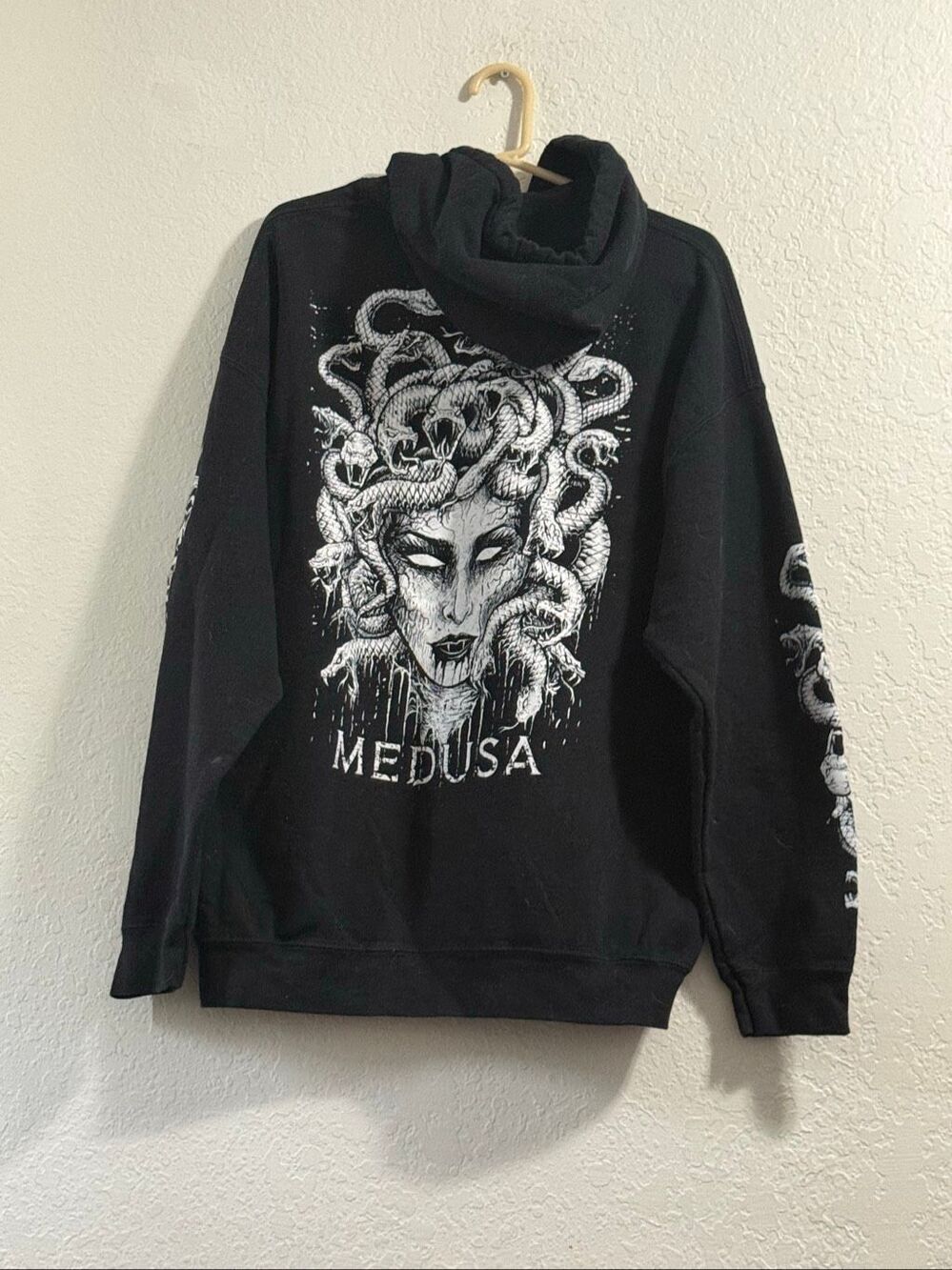 Y2K Black Medusa Hoodie Sleeve Hits Size  XL VampireFreaks goth grunge